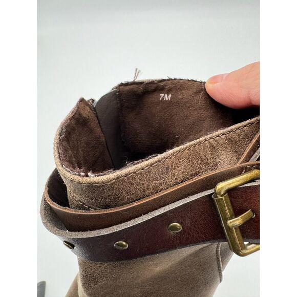 Francesca's Women's Size 7 Brown Suede Peep Toe Buckled Block Heels - Picture 5 of 6